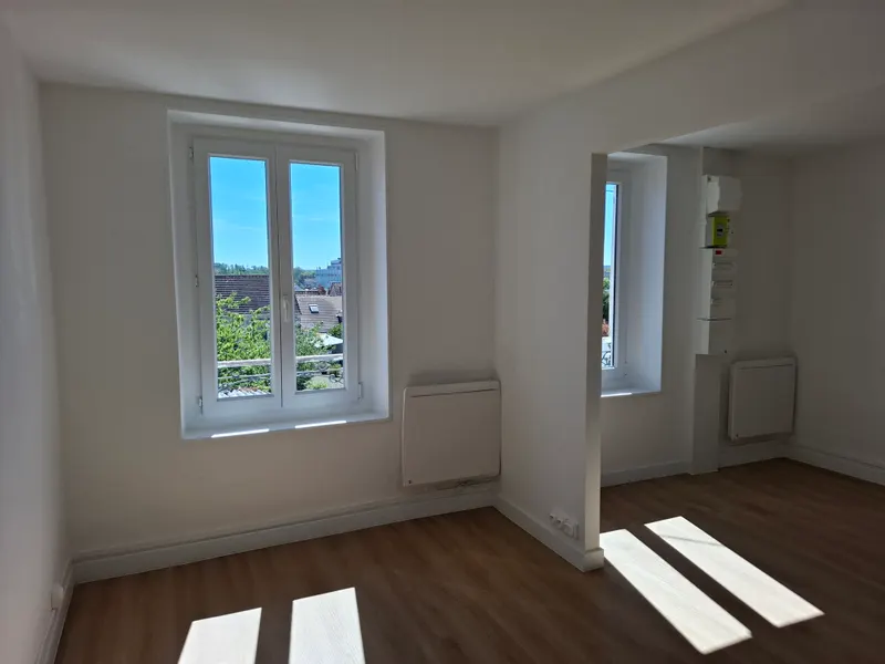 Rénovation complète après sinistre - photo 2